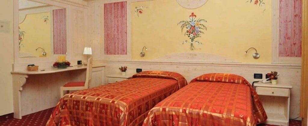 Hotel Val Di Sole ميتزانا المظهر الخارجي الصورة