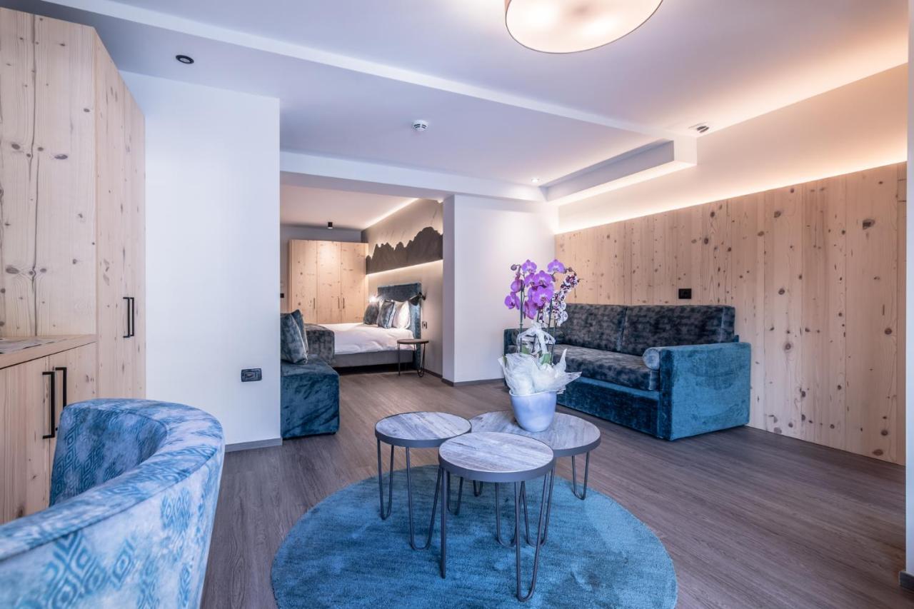 Hotel Val Di Sole ميتزانا المظهر الخارجي الصورة